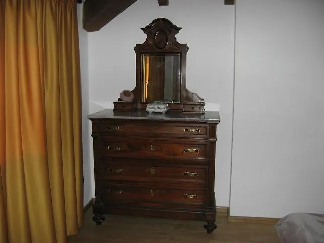 Gasthuis Ca' Dal Cicin Sesto Calende